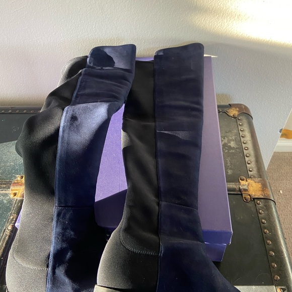 Stuart Weitzman Suede boots - Picture 5 of 10
